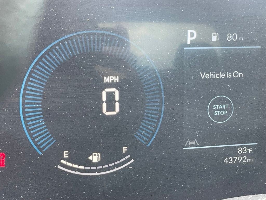 2025 Hyundai Santa Cruz SE