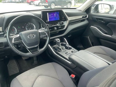 2024 Toyota Highlander LE - 3RD ROW / POWER LIFTGATE