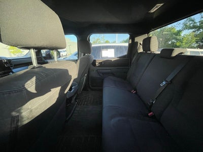 2025 Toyota Tundra SR - ADAPTIVE CRUISE CONTROL / WIRELESS CARPLAY