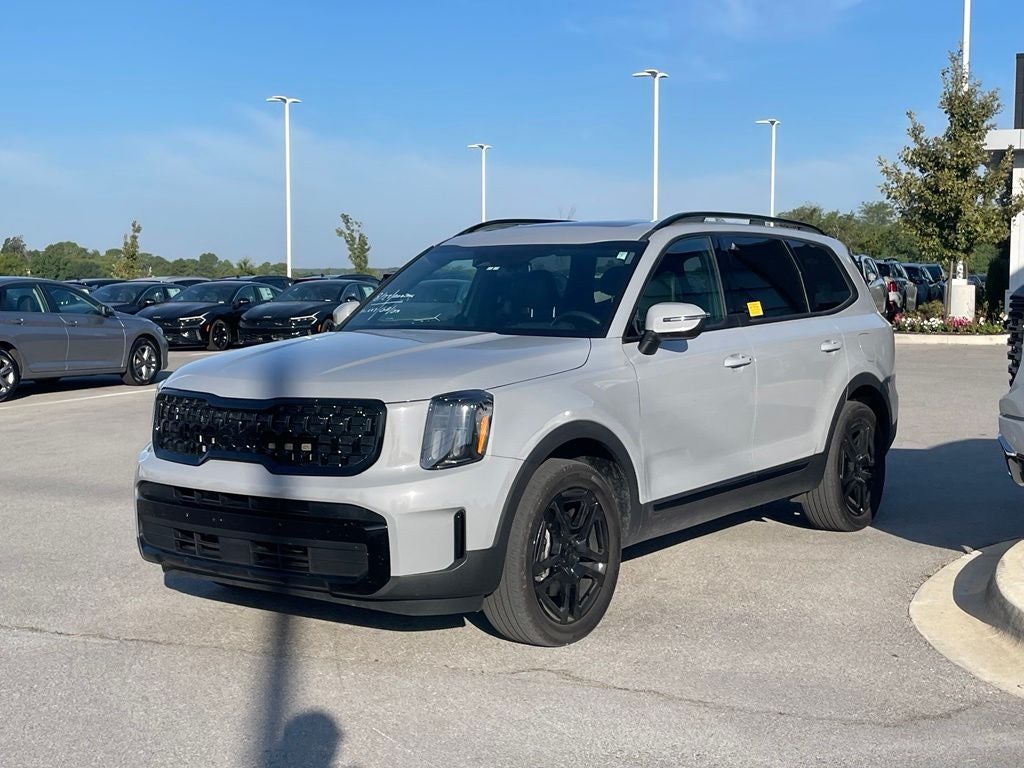 2025 Kia Telluride EX X-Line - KIA CERTIFIED / POWER MOONROOF