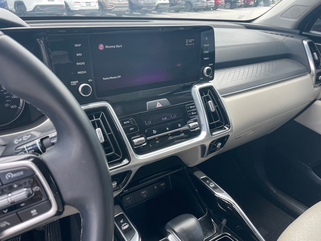 2022 Kia Sorento SX