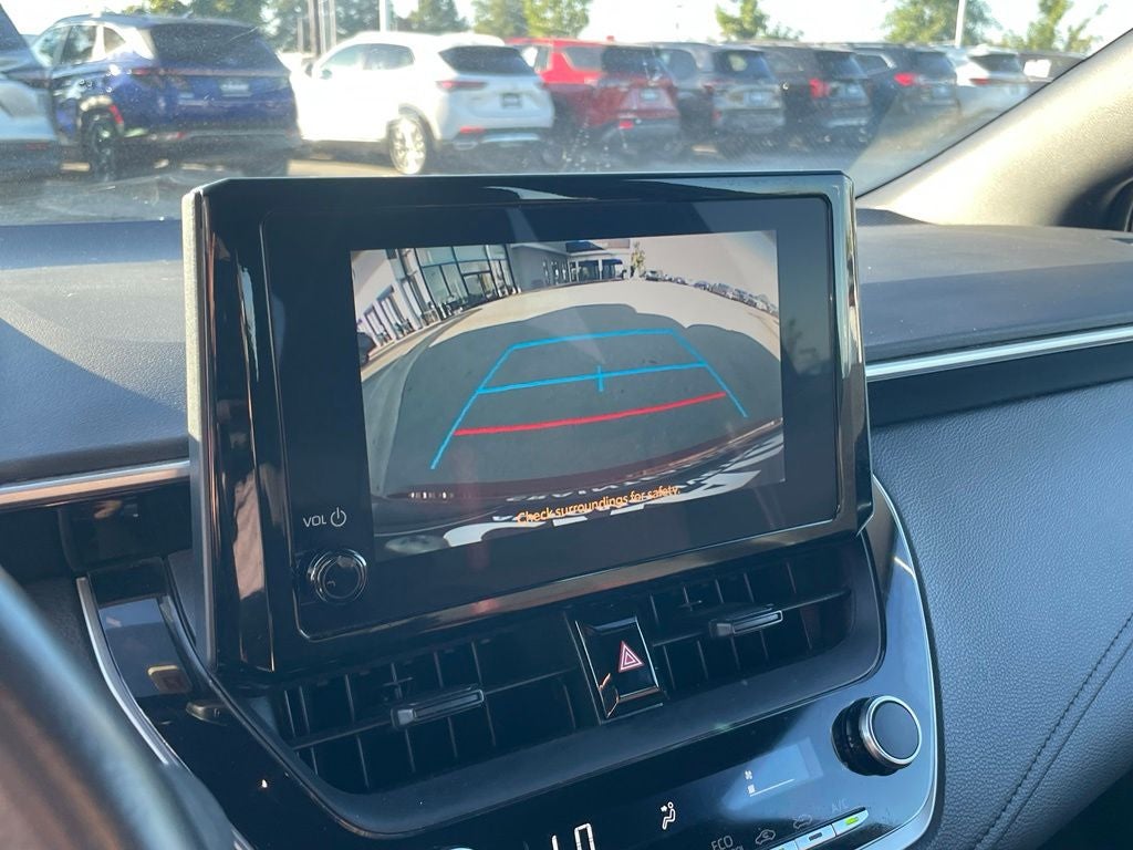 2024 Toyota Corolla SE - 40 MPG / BLACKOUT EMBLEMS