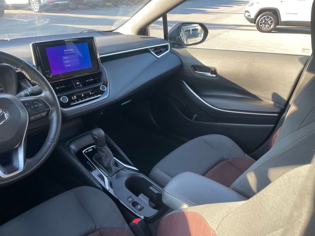 2024 Toyota Corolla SE - 40 MPG / BLACKOUT EMBLEMS