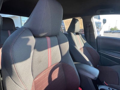 2024 Toyota Corolla SE - 40 MPG / BLACKOUT EMBLEMS