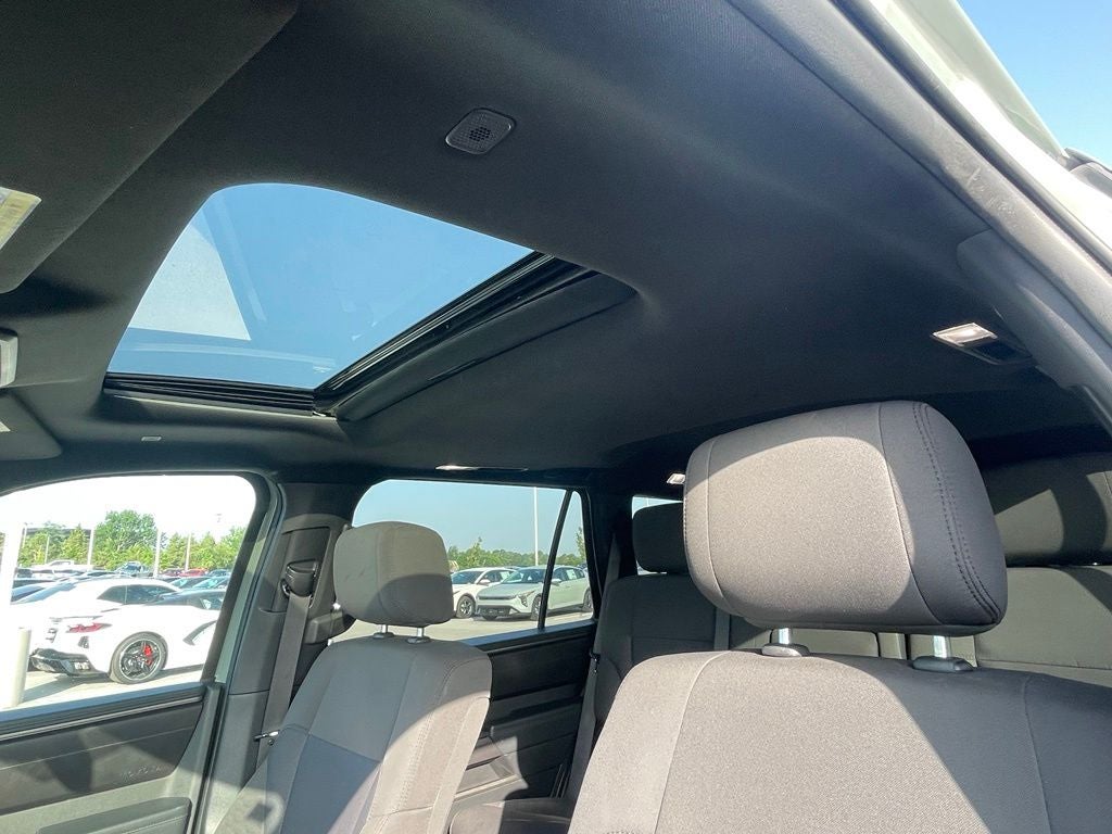 2025 Toyota Sequoia SR5