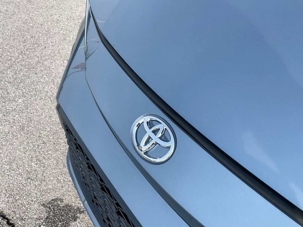 2026 Toyota Corolla Hybrid SE - 50 MPG / APPLE CARPLAY