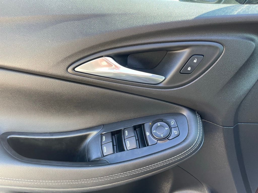 2022 Buick Encore GX Select - LANE KEEP ASSIST / APPLE CARPLAY