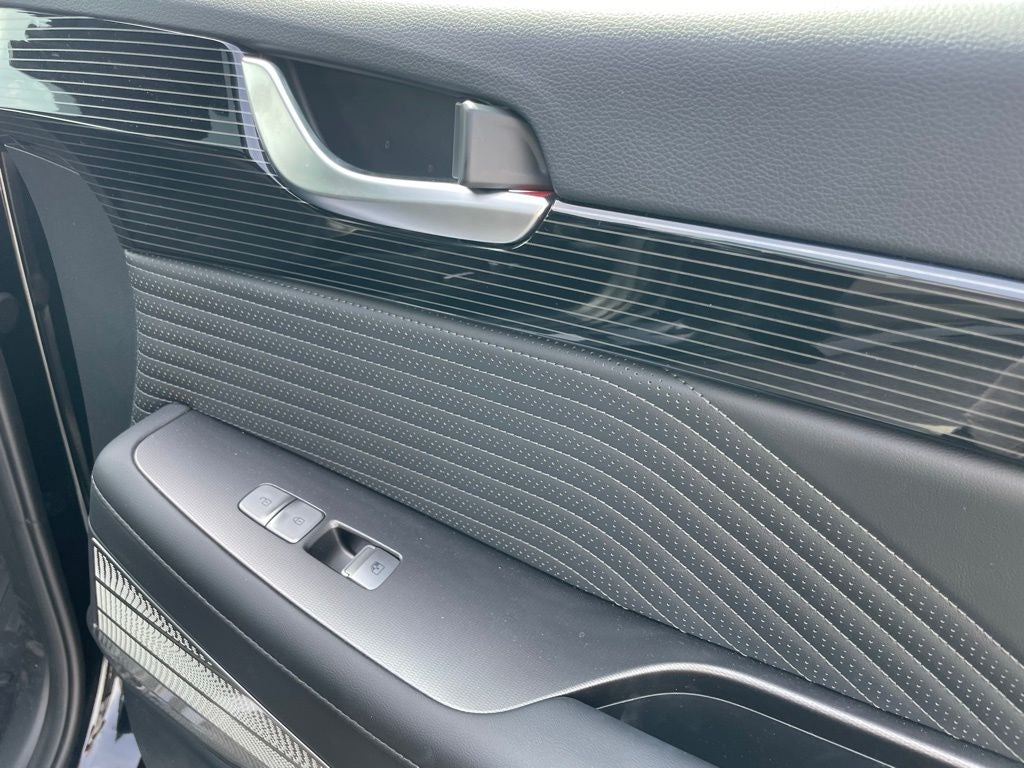 2025 Hyundai Palisade Calligraphy Night Edition - VENTILATED 2ND ROW