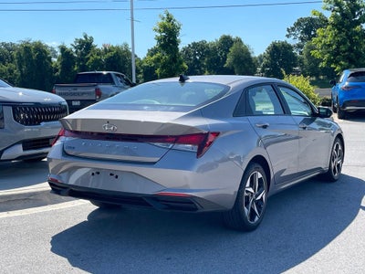 2023 Hyundai Elantra SEL - SMART CRUISE CONTROL / NAVIGATION