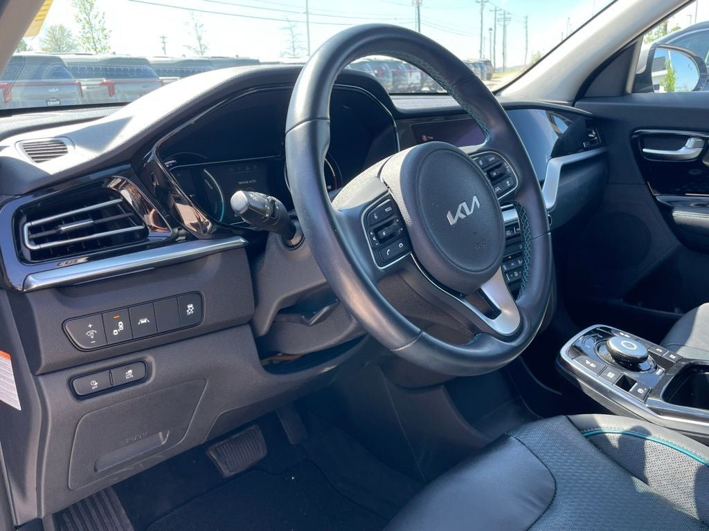 2022 Kia Niro EV EX Premium - KIA CERTIFIED / ONE OWNER