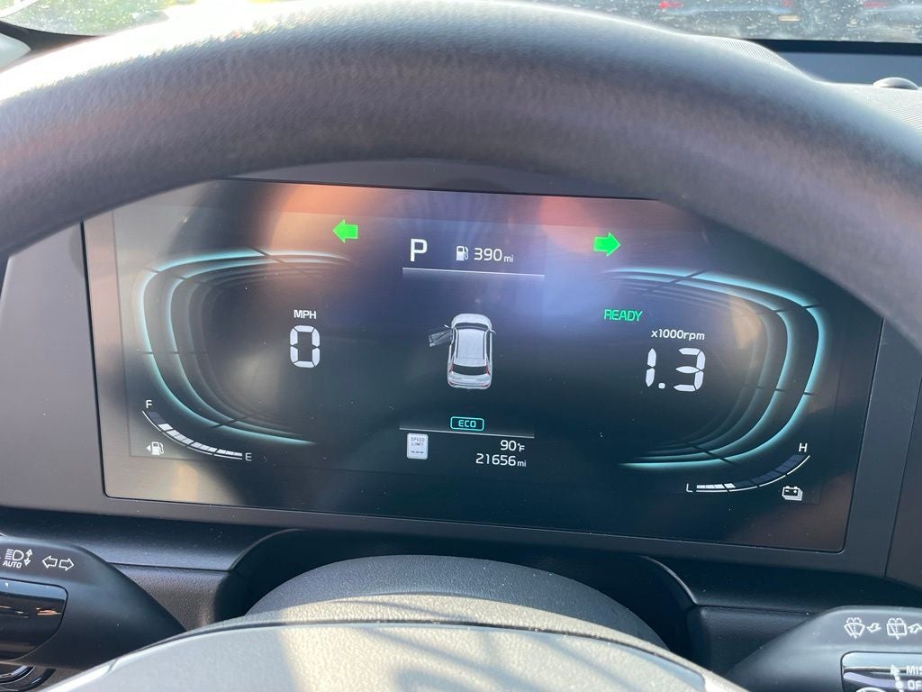 2025 Kia Niro LX - KIA CERTIFIED / 54 MPG