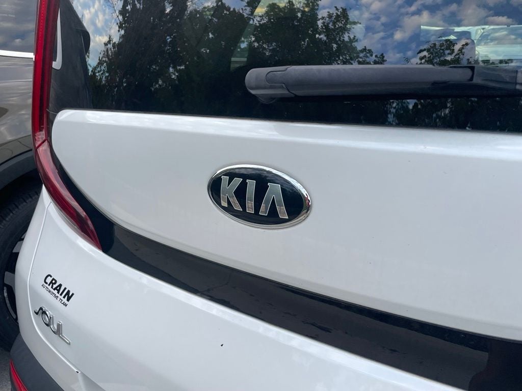 2020 Kia Soul LX - 35 MPG / APPLE CARPLAY