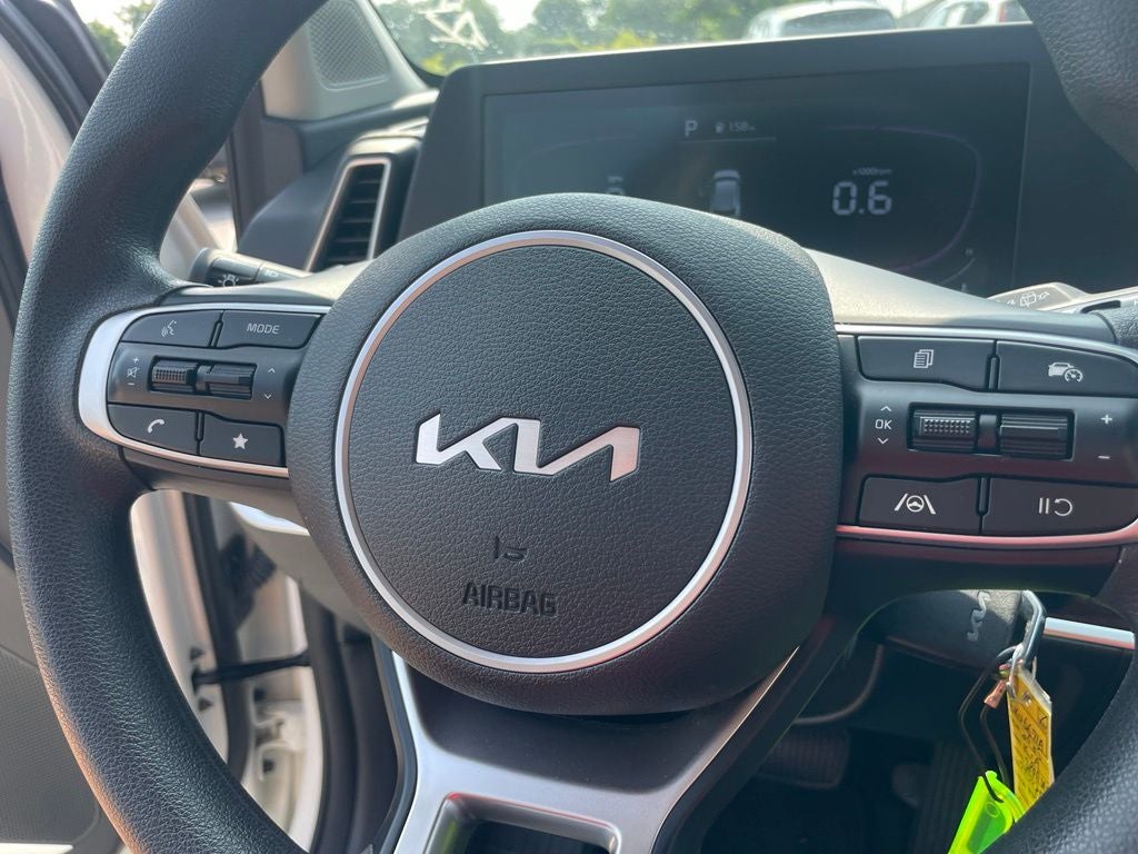 2025 Kia Sportage LX - KIA CERTIFIED / LANE KEEP ASSIST