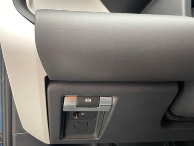 2025 Land Rover Defender 110 X-Dynamic SE