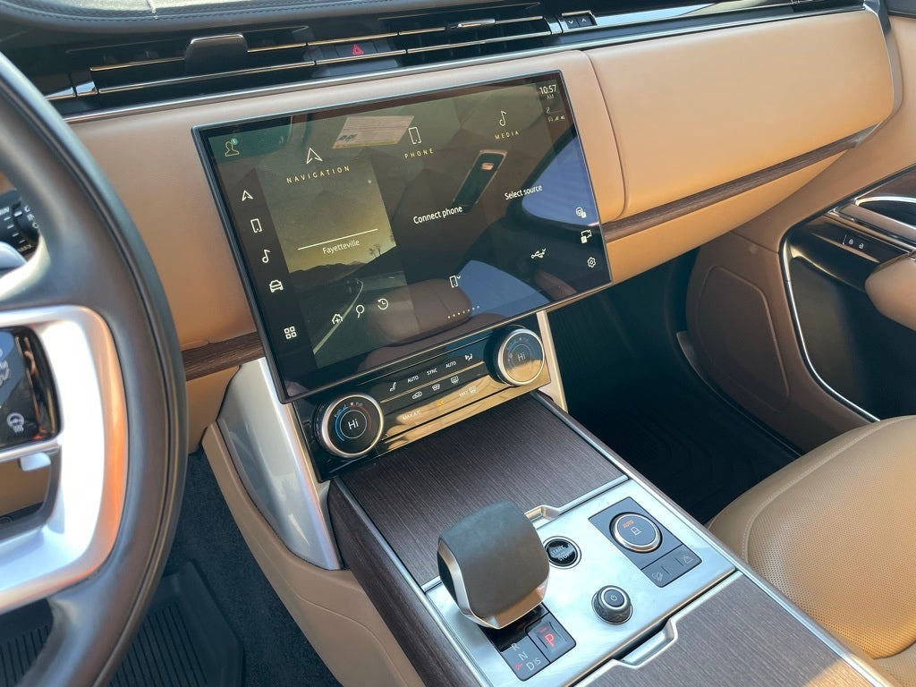 2023 Land Rover Range Rover SE