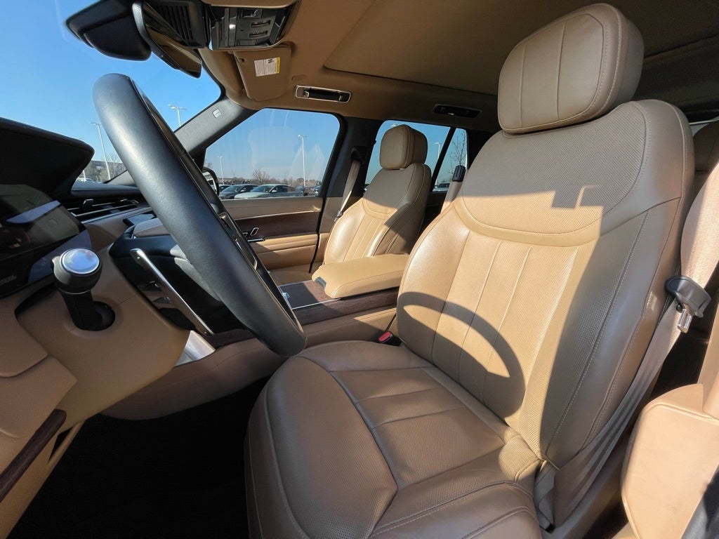 2023 Land Rover Range Rover SE