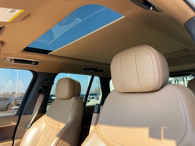 2023 Land Rover Range Rover SE