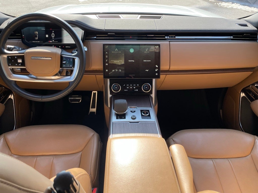 2023 Land Rover Range Rover SE