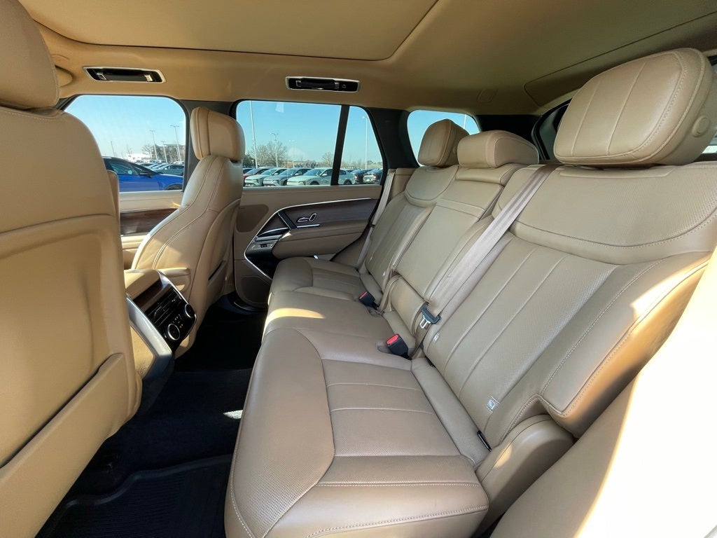 2023 Land Rover Range Rover SE