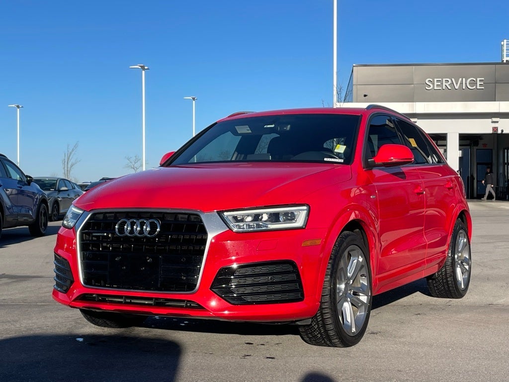 2018 Audi Q3 2.0T Premium Plus quattro - PANORAMIC SUNROOF / CD PLAYER