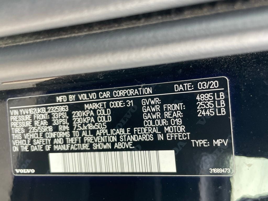 2020 Volvo XC40 Momentum