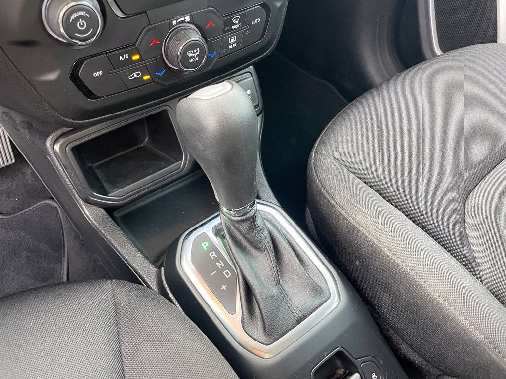 2019 Jeep Renegade Latitude - REMOTE START / APPLE CARPLAY