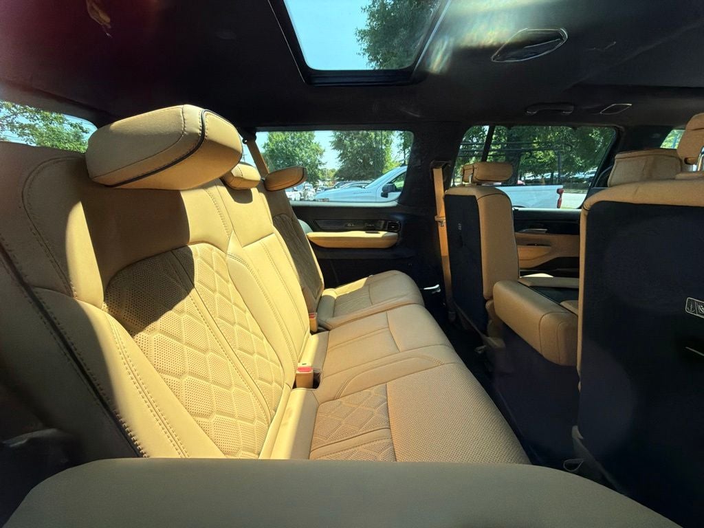 2025 Jeep Grand Wagoneer L Series III CLEAN CARFAX 1-OWNER