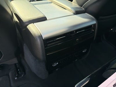 2023 Jeep Grand Wagoneer Base