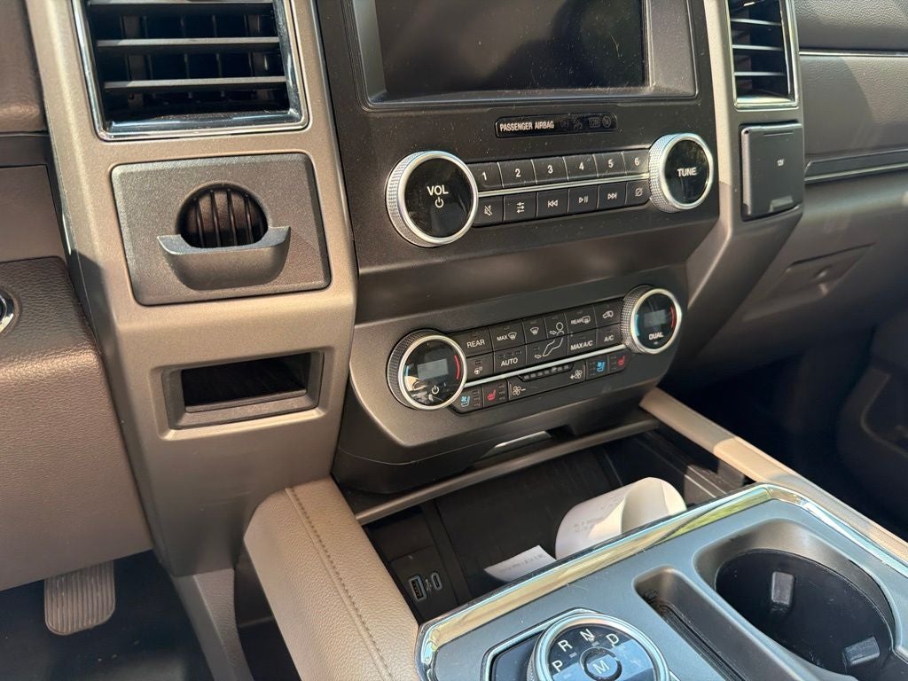 2021 Ford Expedition XLT CLEAN CARFAX