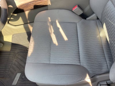 2016 GMC Yukon SLE Clean CarFax, One Owner, Third Row