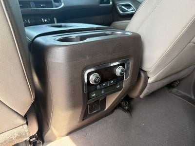 2023 GMC Yukon XL SLT CLEAN CARFAX