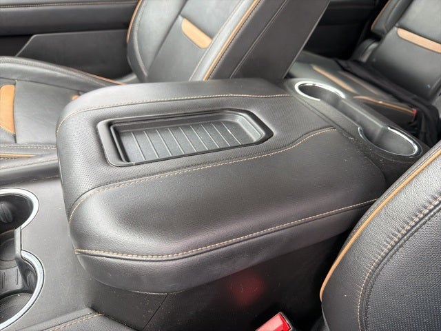 2023 GMC Yukon XL AT4