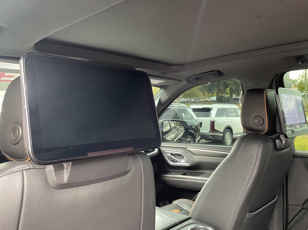 2021 GMC Yukon XL AT4 Pano Roof, Bucket Seats, Power Boards, DVD's