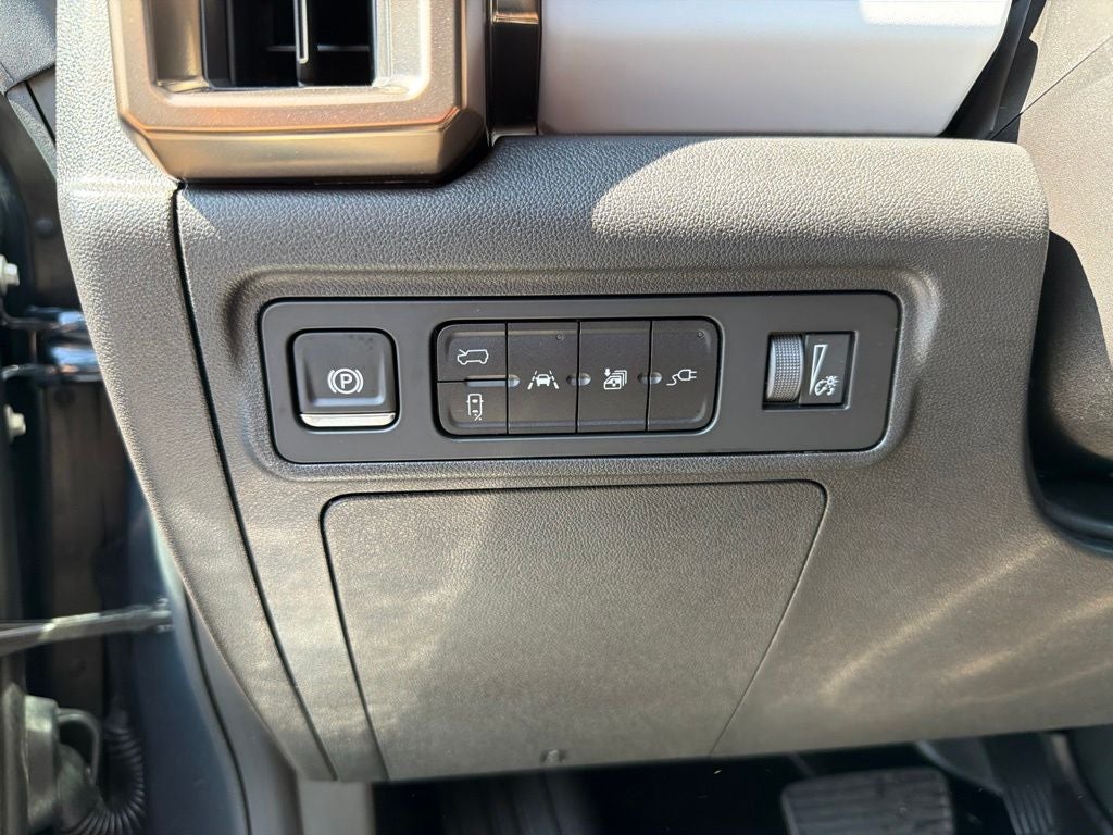 2025 GMC Hummer EV SUV 3X Low Miles, Clean CarFax