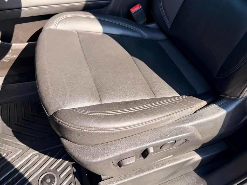 2021 Chevrolet Tahoe LT Pano Roof, Luxury Pkg, CLEAN CARFAX
