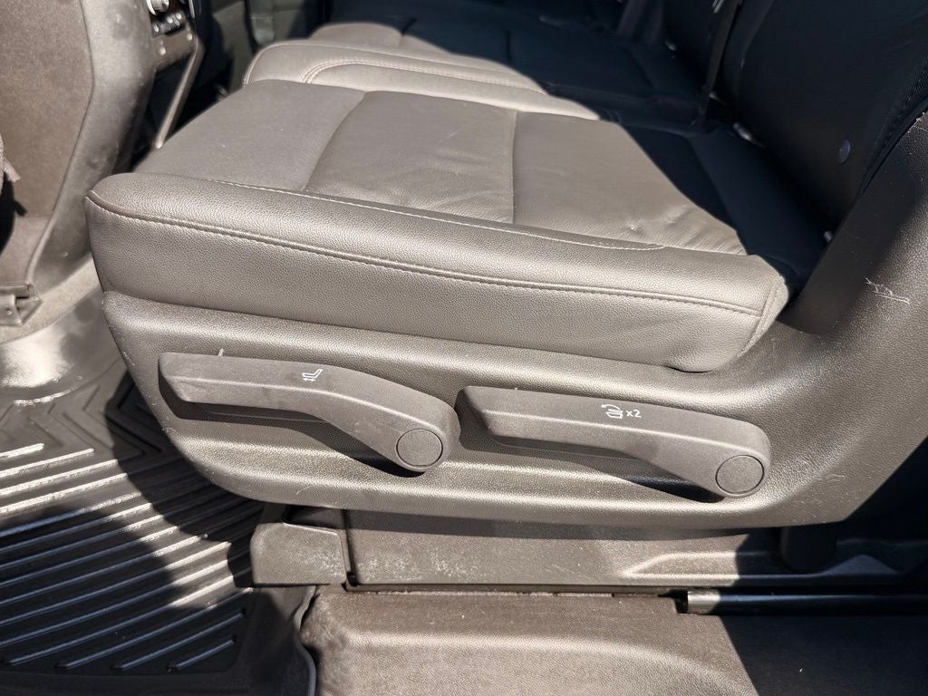 2021 Chevrolet Tahoe LT Pano Roof, Luxury Pkg, CLEAN CARFAX