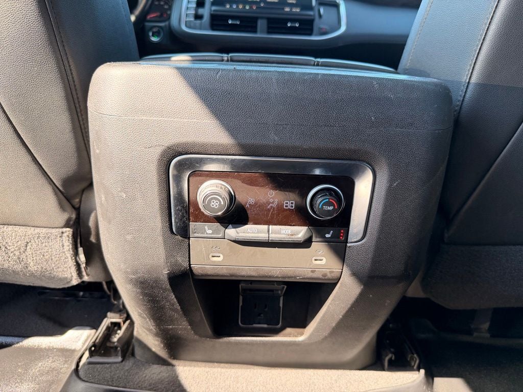 2021 Chevrolet Tahoe LT Pano Roof, Luxury Pkg, CLEAN CARFAX