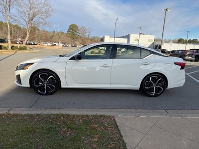 2023 Nissan Altima 2.5 SR