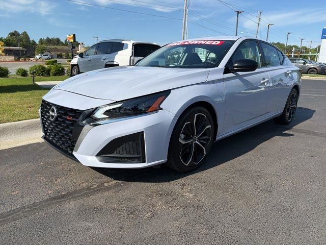 2025 Nissan Altima 2.5 SR