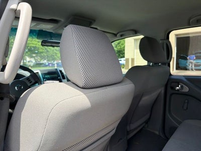 2015 Nissan Frontier S