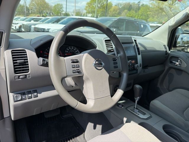 2020 Nissan Frontier SV