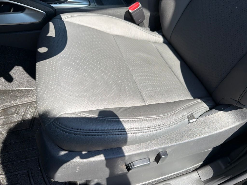 2022 Nissan Frontier SV Convenience Pkg, Technology Pkg