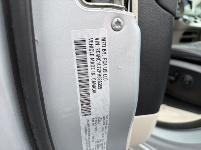 2023 Chrysler Pacifica Hybrid Touring L