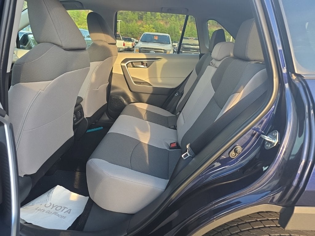 2025 Toyota RAV4 XLE One Owner, Low Miles