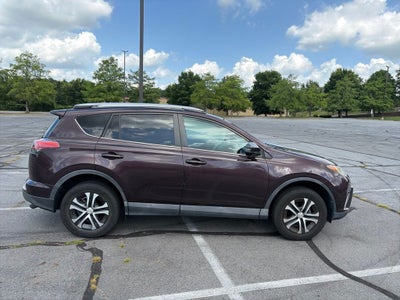 2016 Toyota RAV4 LE