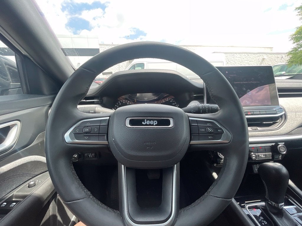 2024 Jeep Compass Latitude Clean CarFax, One Owner
