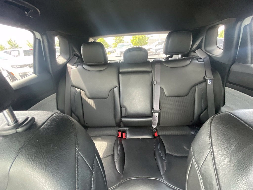 2024 Jeep Compass Latitude Clean CarFax, One Owner