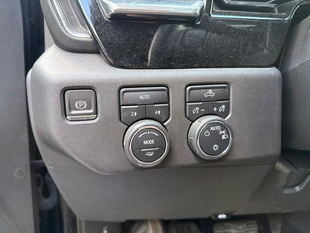 2023 Chevrolet Silverado 1500 LT 20" Wheels, Clean Carfax, 1 Owner