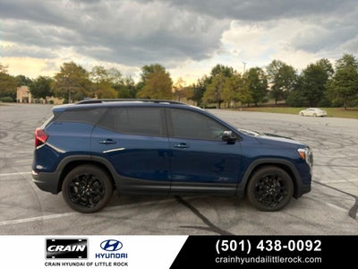 2022 GMC Terrain SLE Clean CarFax, Moonroof, Elevation Pkg, Heated Seat