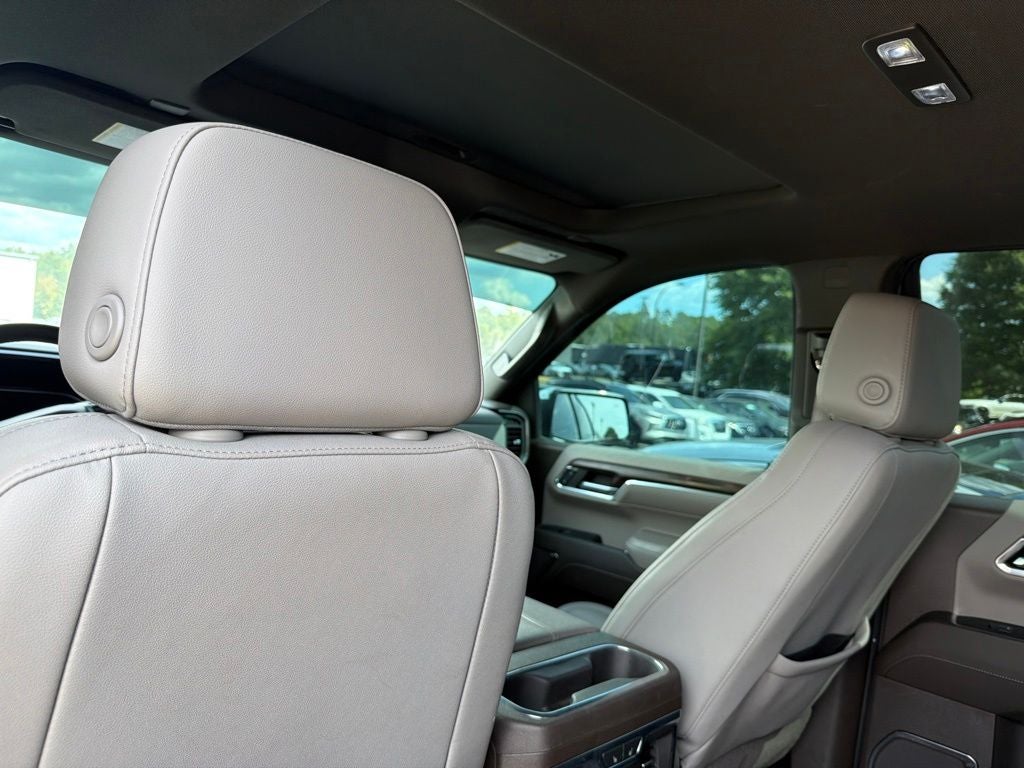 2024 GMC Sierra 1500 SLT Moonroof, Leather, X31
